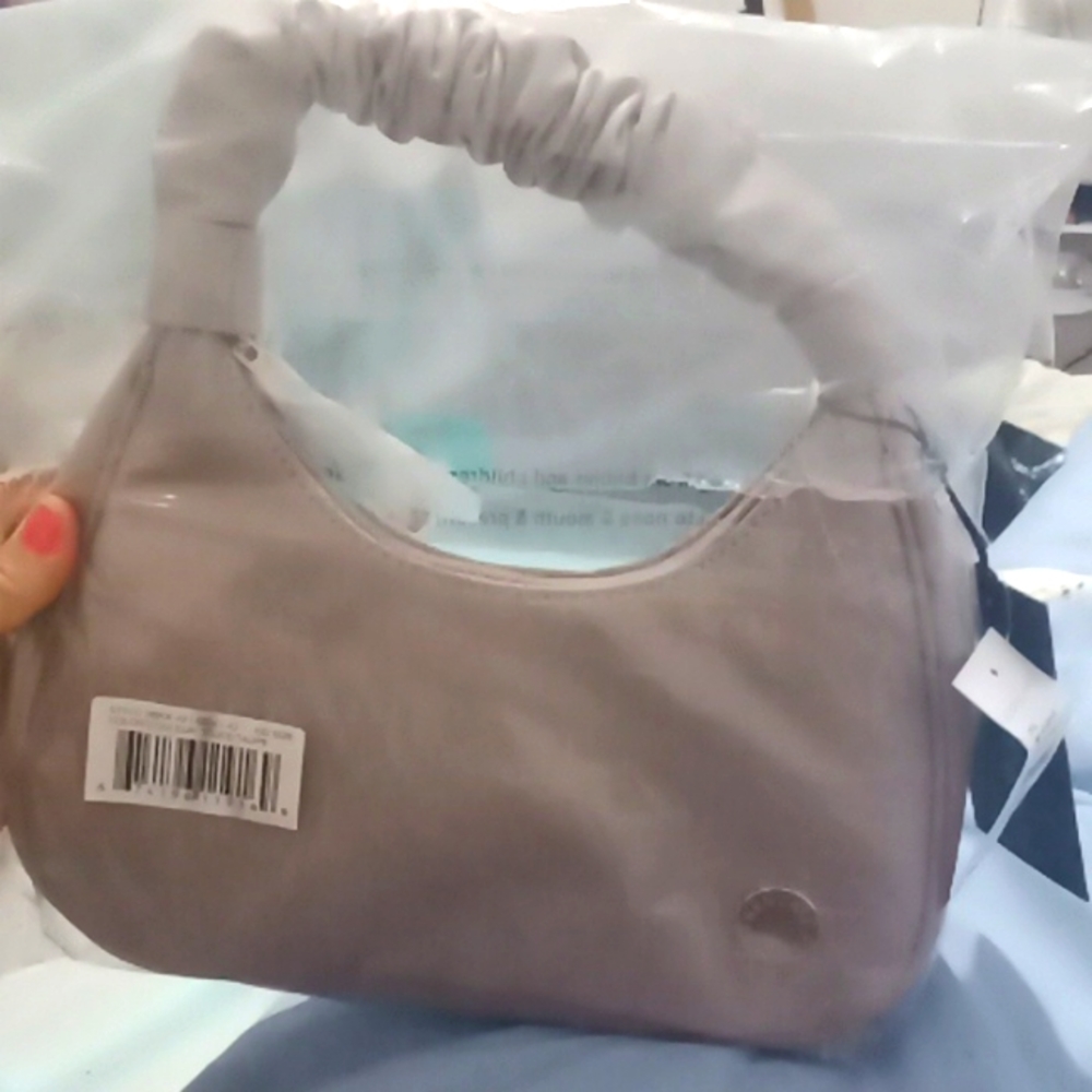 small purse/handbag
